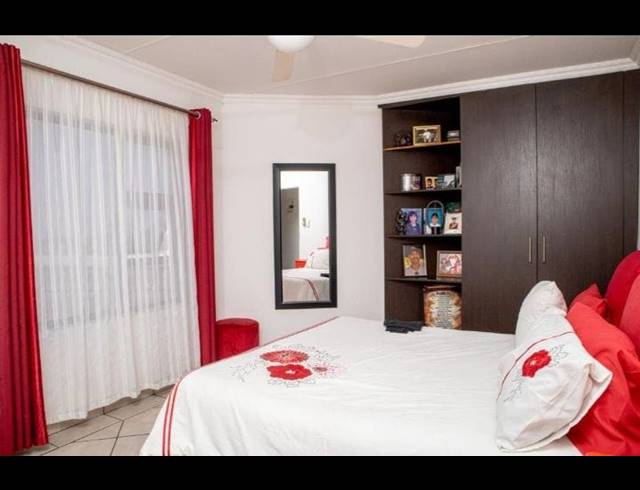 4 BEDROOM FREESTANDING FOR SALE IN TERENURE